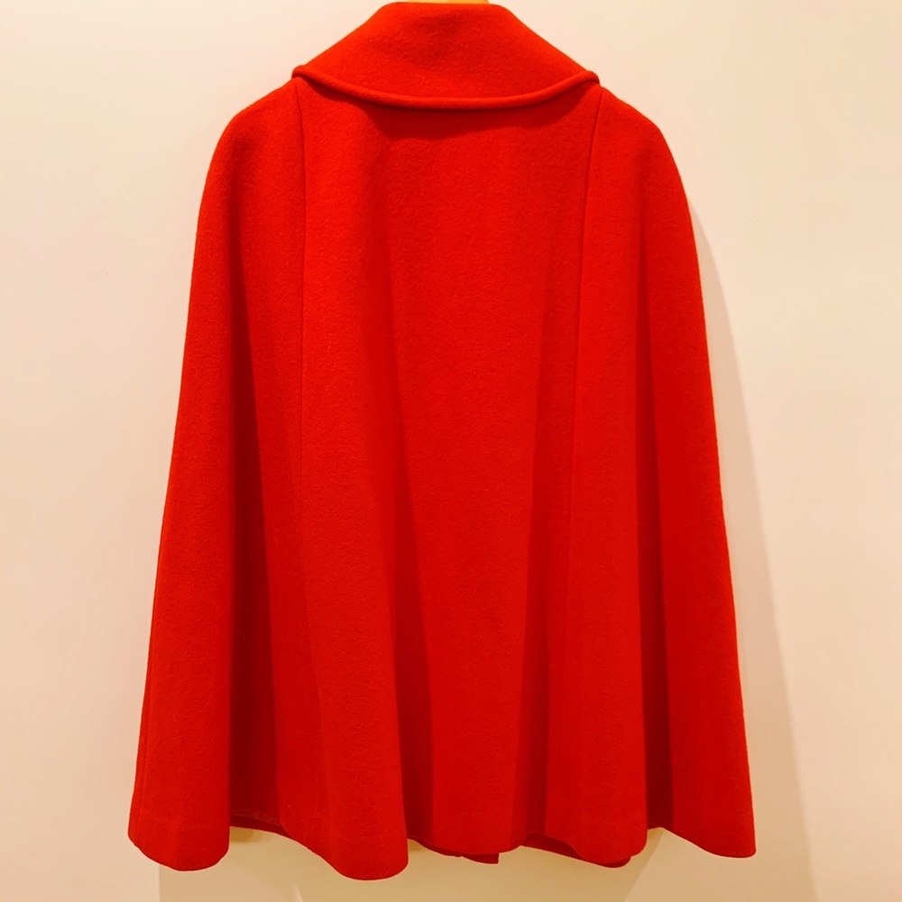 SOLD🚫Vintage 70s Pendleton Virgin Wool Cape - Picture 2 of 13
